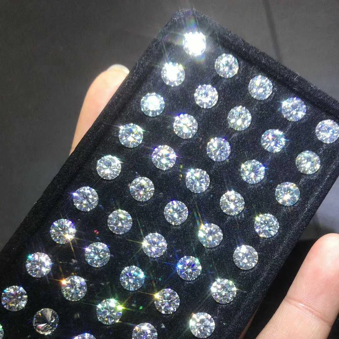 Qianjian Gems Synthetic Zirconia Stone White Color Round Shape Grade 3A-5A Loose Diamonds Wholesale Price CZ Gemstones