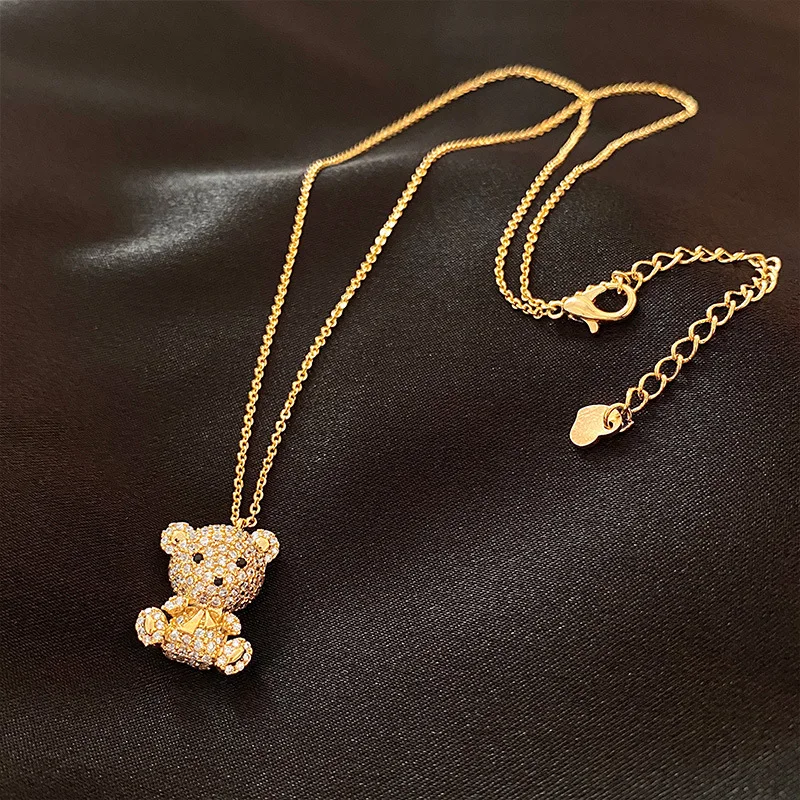 Collier Ras Du Cou Femme En Acier Titane Plaqué Or - Pendentif Cœur élégant - Bijou Délicat Pour Quotidien Ou Cadeau