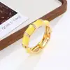 Quicksand yellow