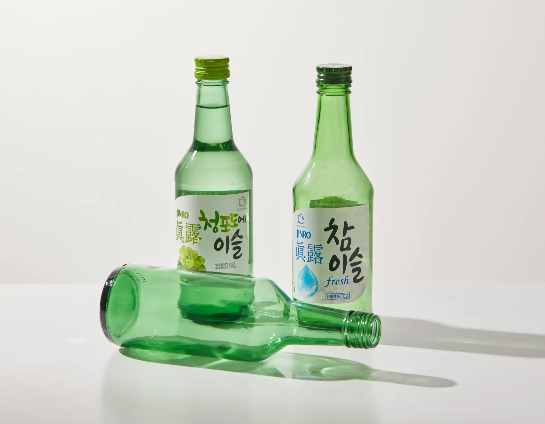 Soju Korea Fruit Flavored Liqueur Glass Bottle glass clear soju blue bottle bchampagne soju glass bottles for alcoholic