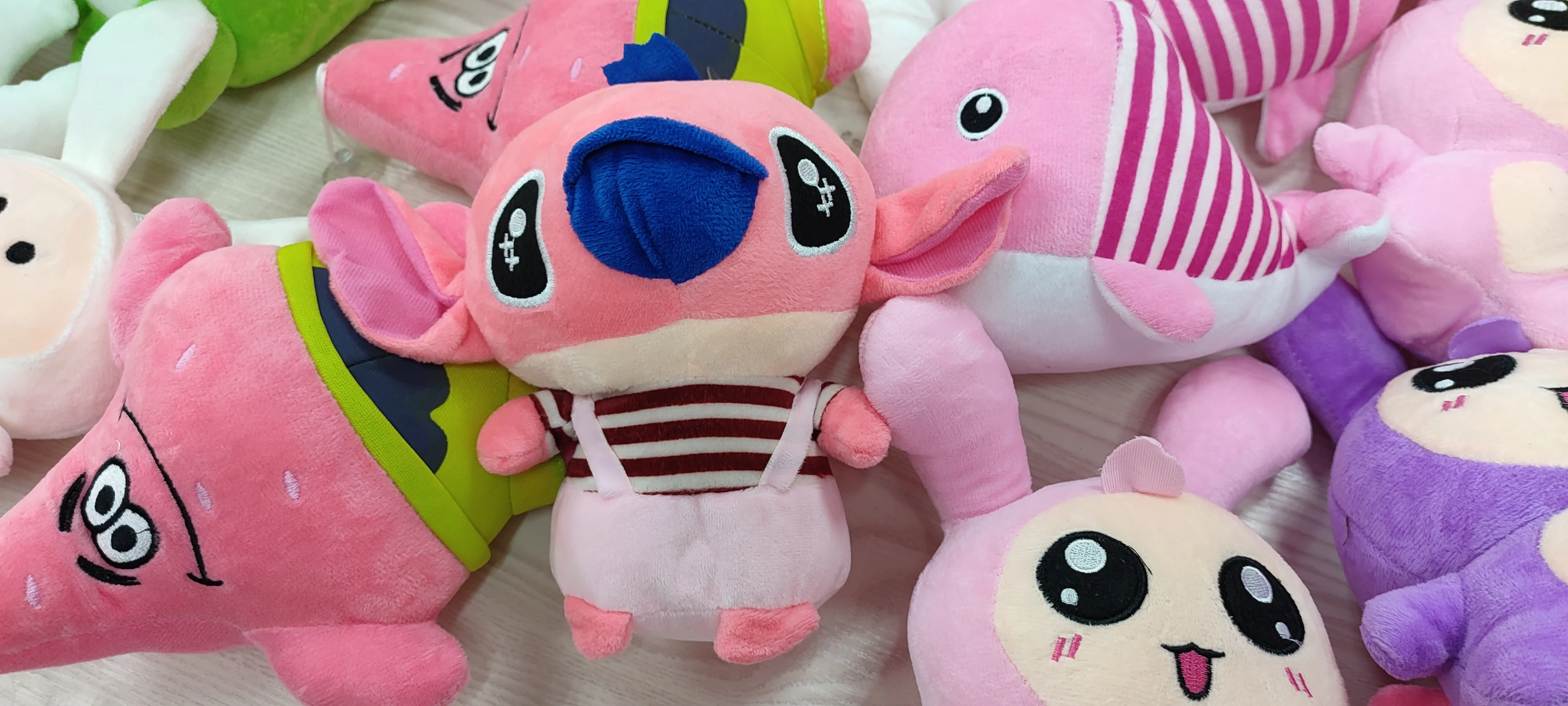 Factory Wholesale 20cm Mix Embroidery Stuffed Animal Plush Toy Crane