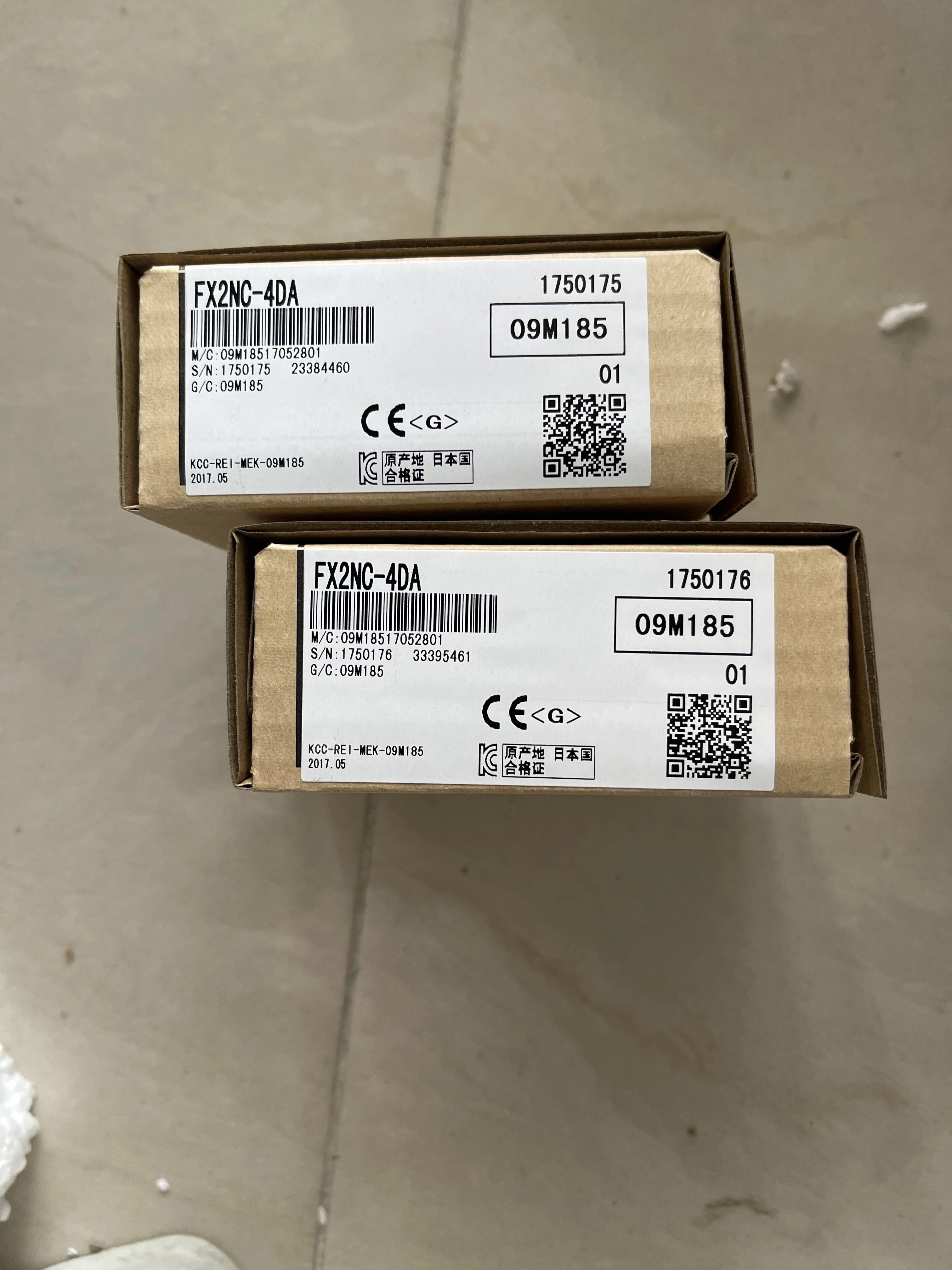 Mitsubishi PLC Analog Output Module FX2NC-4DA Mitsubishi PLC Analog Output Module FX2NC-4DA