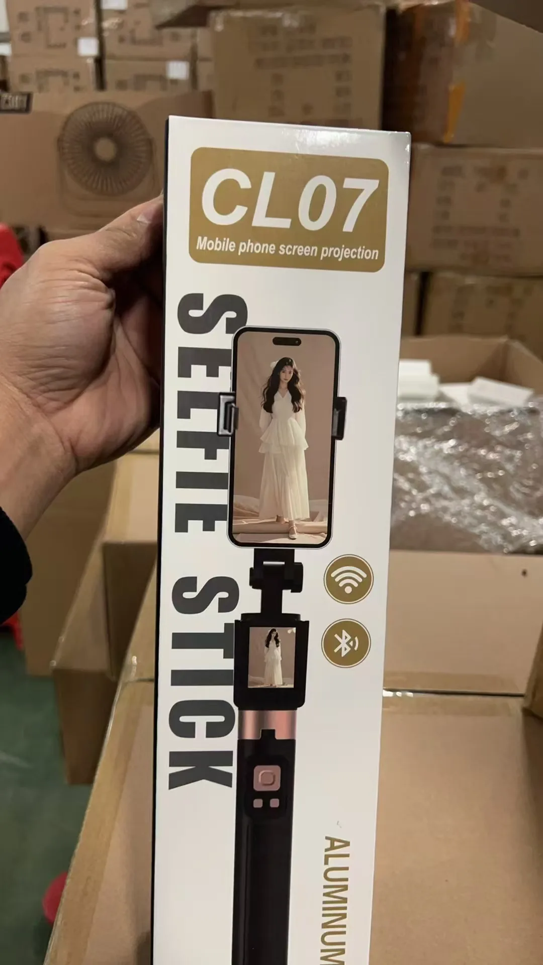 Tr&eacute;pied pour t&eacute;l&eacute;phone portable avec t&eacute;l&eacute;commande sans fil multifonction innovante, en alliage d'aluminium, &eacute;cran LCD et perche &agrave; selfie int&eacute;gr&eacute;e.