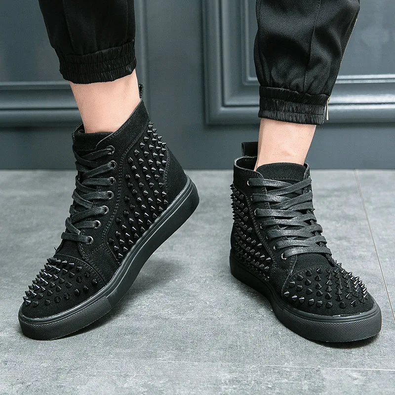 Wholesale High Quality Rubber Luxury Red Bottom Shoes Men Rivets Casual  High top Flat Sport Loafers Sneakers for Men From m.