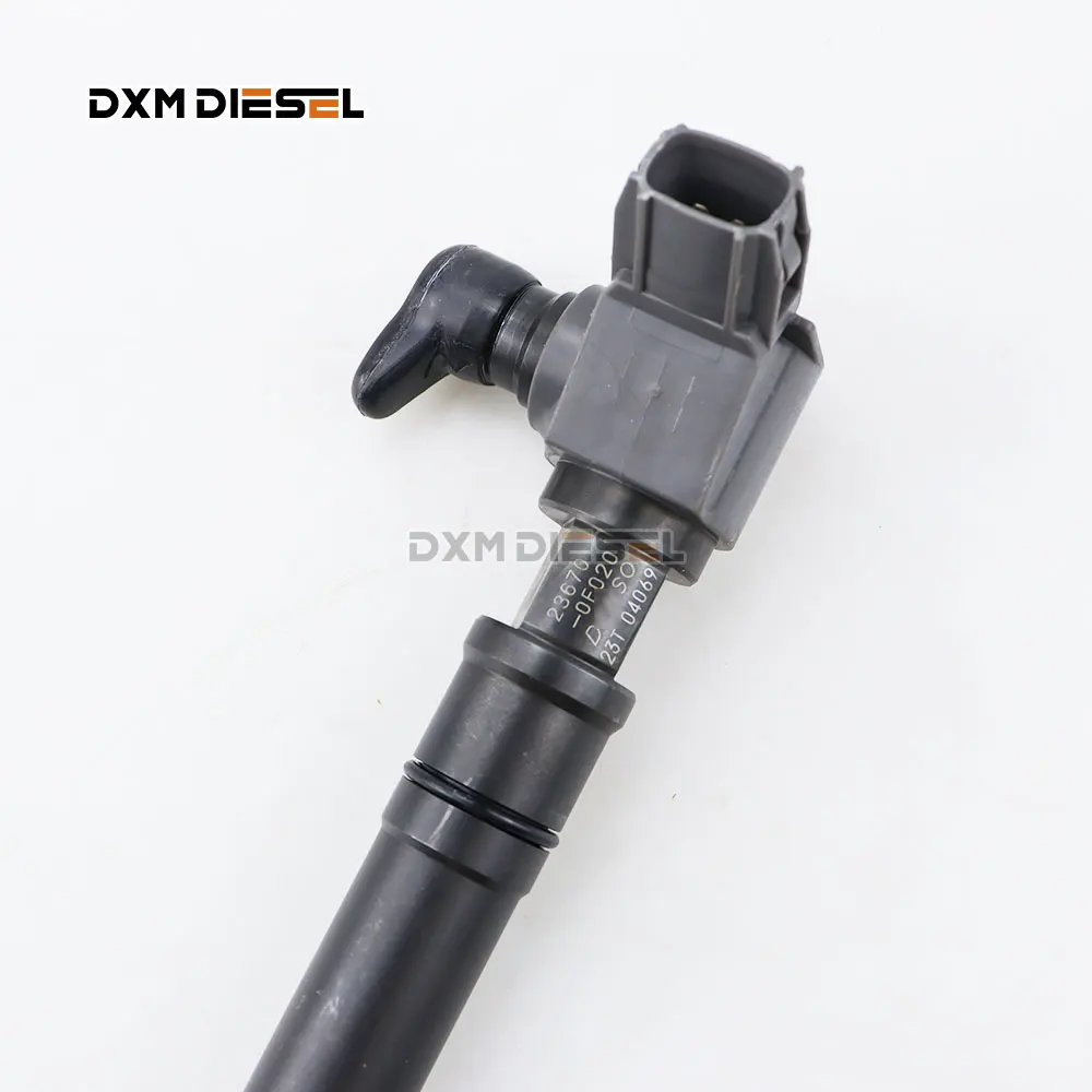 DXM High Quality Fuel injector 236700E0202367009430 2957000560 For Toyota Hilux Revo 2.4L 23670-0E020 23670-09430 295700-0560 supplier