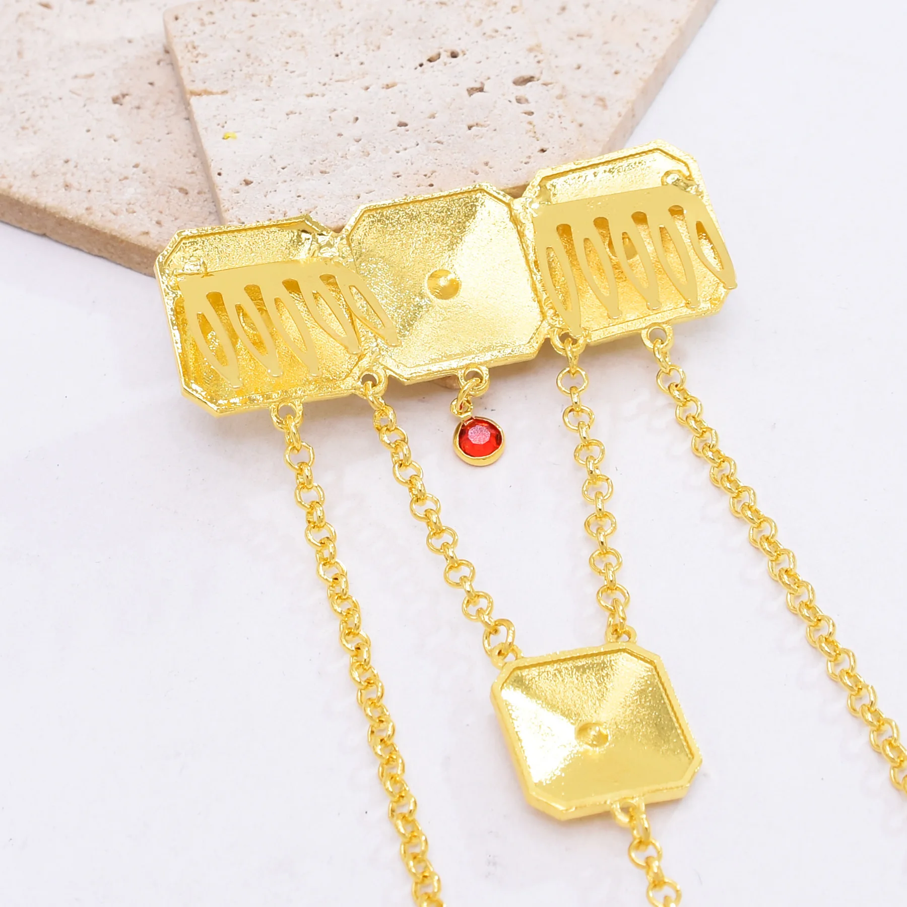 Vintage Rhinestone Yellow Hair Comb Amazon.com : OIIKI Gold Butterfly Hair Accessories: Pearl  main image 3