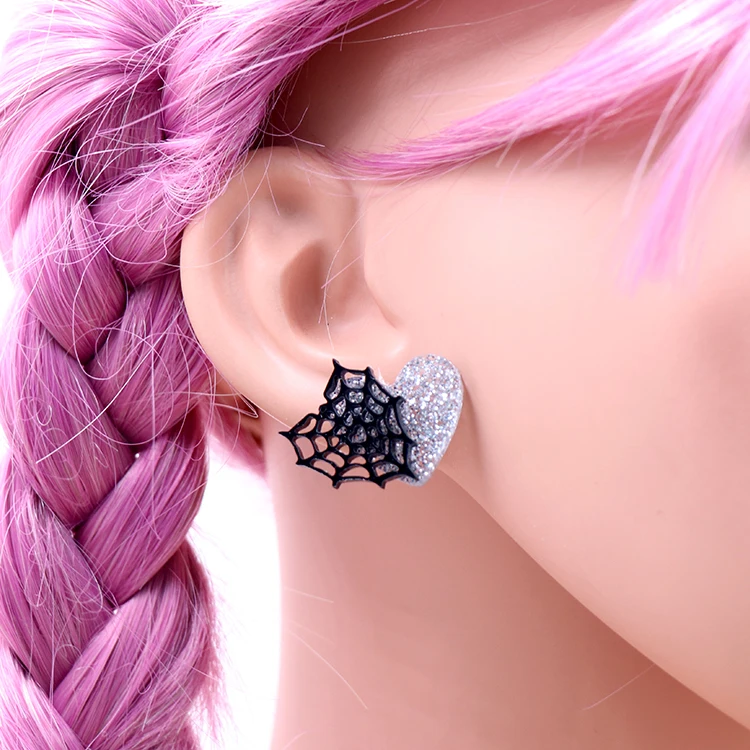 ERS713ER1544  Hot sale CN Stud heart spider web TRENDY Halloween Gift Layered Acrylic Jewelry For Women manufacture