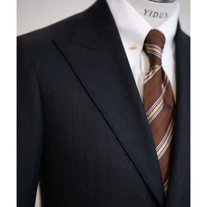 Italian Custom Made to Measure Business Suits for Men New Fashion Wool Blend Strip Fabric Slim Fit Plus Size Custom Suits