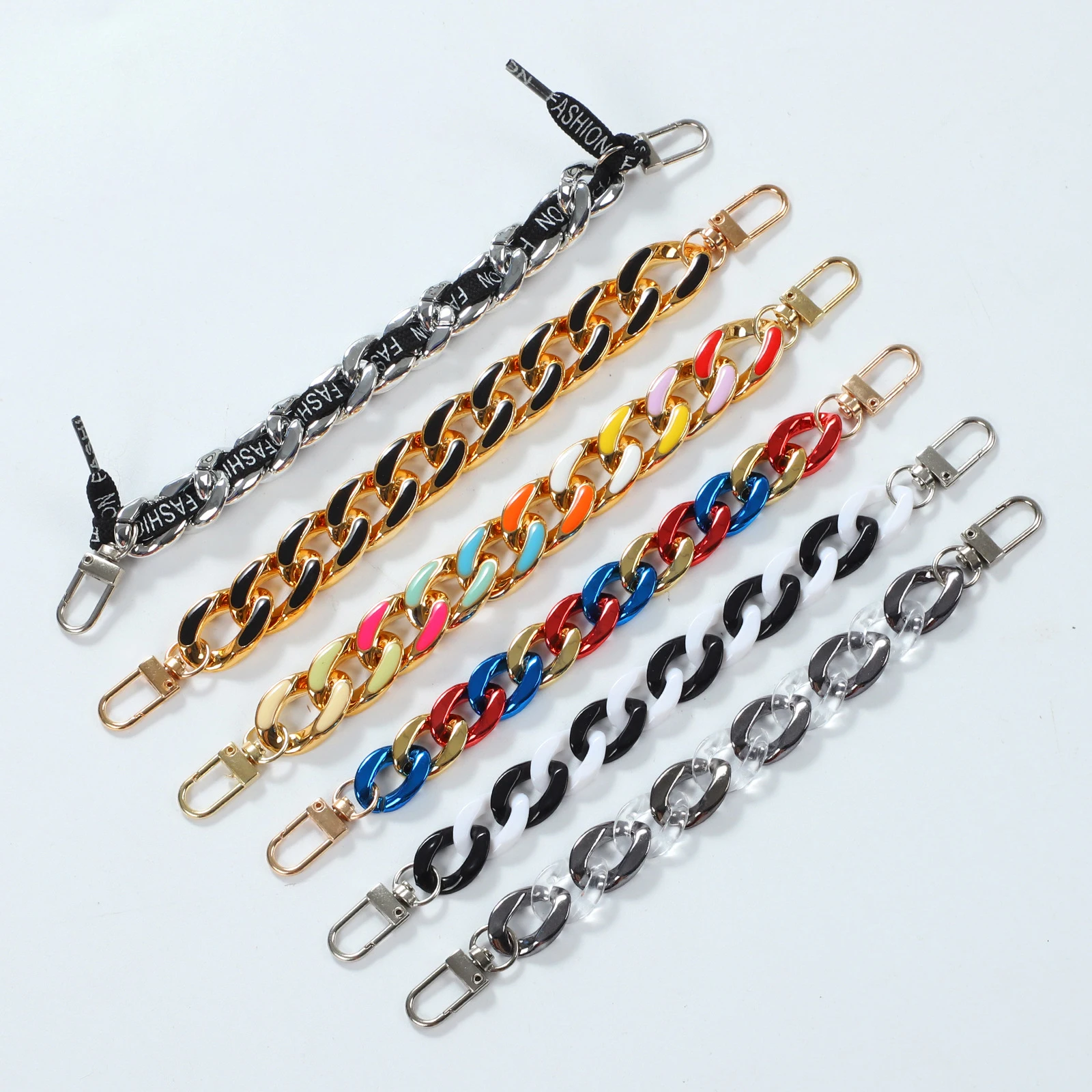 2022 Vendita Calda Cuore Crocs Scarpa Catena Accessori Fascino Perla  Decorare Crocs Catena Di Scarpe - Buy Accessori Per Scarpe Crocs,Crocs  Accessori Per Scarpe,Catena Di Scarpe Product on Alibaba.com