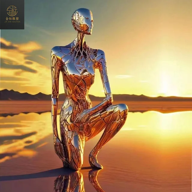 Customized Polished Golden Figure Statue Made of Stainless Steel Material
