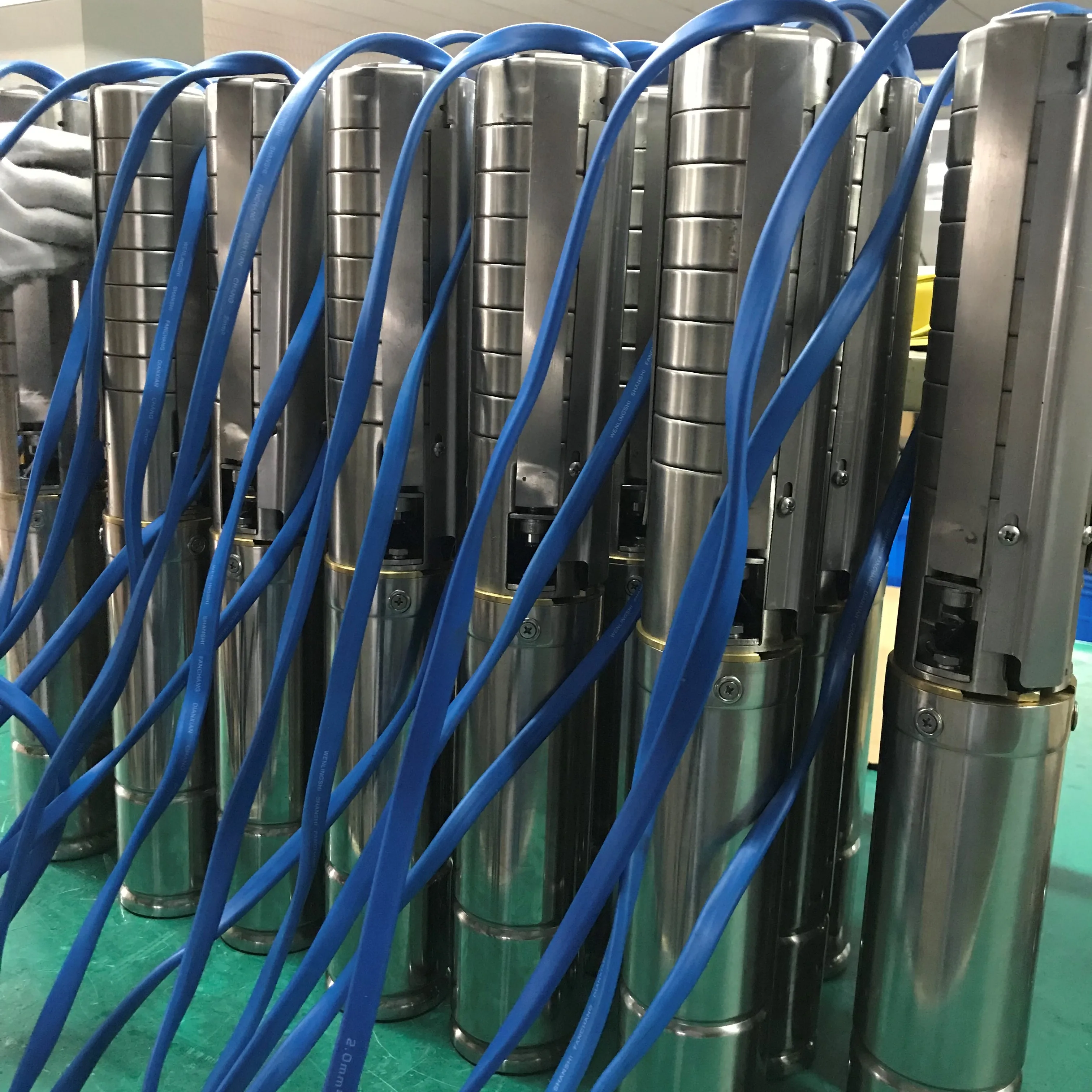 2hp 3 дюймов dc Солнечный погружной насос для 180 м высоконапорный штанговый скважинный цена