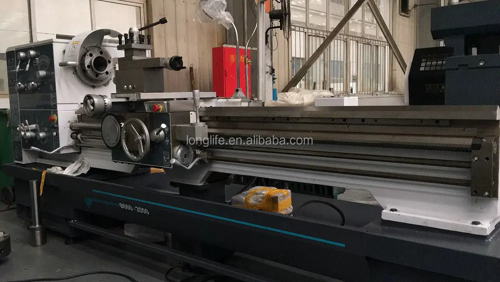 Cds6266cx2000 Universal Dalian Lathe Machine - Multifunctional