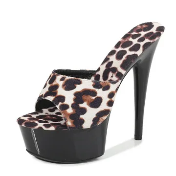 Amazon.com: ZYAPCNGN Sandalias de tacón de cuña con plataforma con  estampado de leopardo para mujer : Deportes y Actividades al Aire Libre