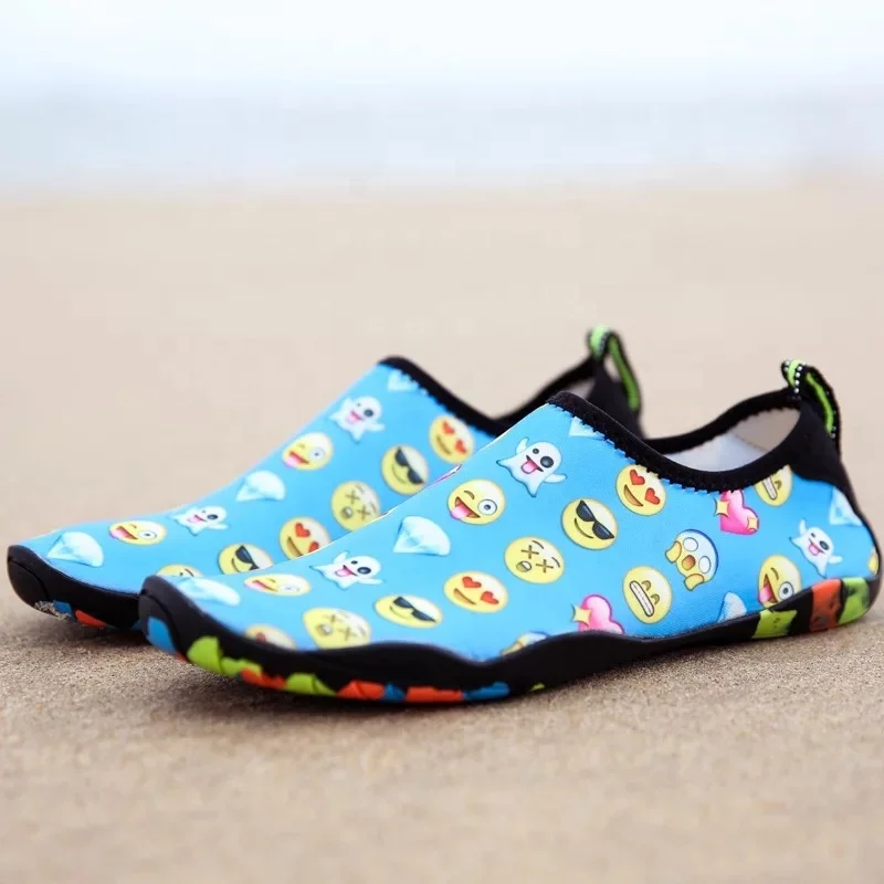 Fashion Style Water Shoes For Men Women Yoga Swimming Shoes Quick Dry Beach Swim Sports Aqua Shoes For Pool Surfing Walking