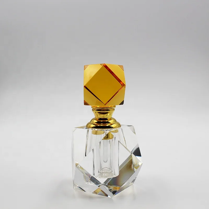 3ml 6ml 12ml Luxury Fancy Yellow Personalized K9 Oud Aloes  Perfume Attar Luxury Crystal Essential Oil Bottle