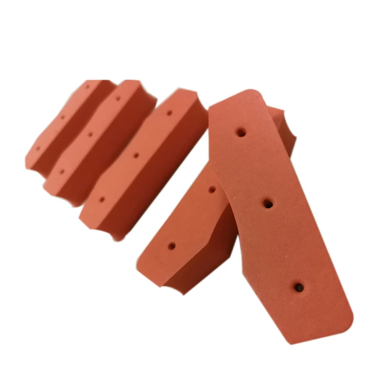 Doctor Blade System Making Rubber End Seals for Chamber