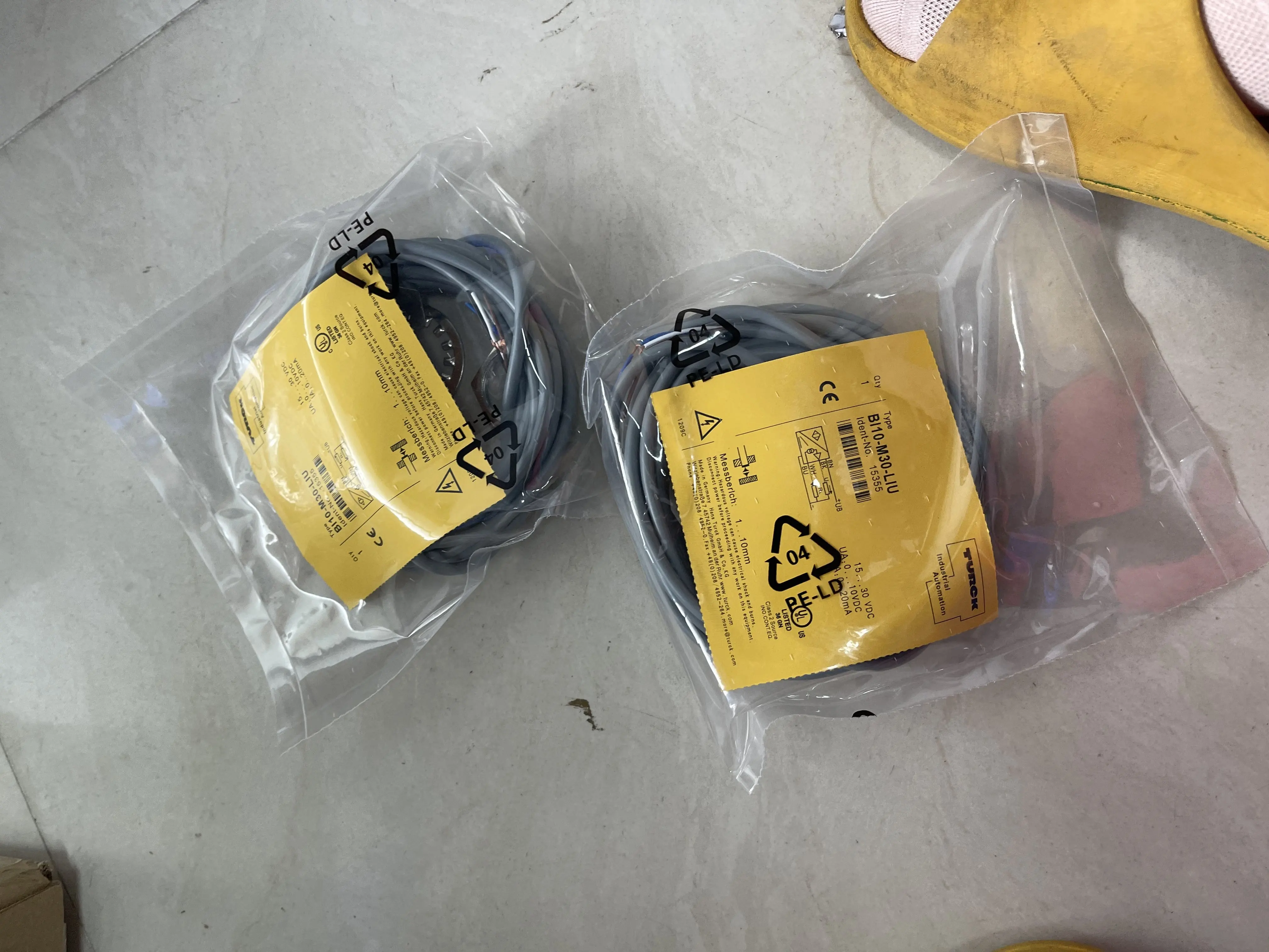 Turck Inductive Proximity Sensor BI10-M30-LIU Turck Inductive Proximity Sensor BI10-M30-LIU
