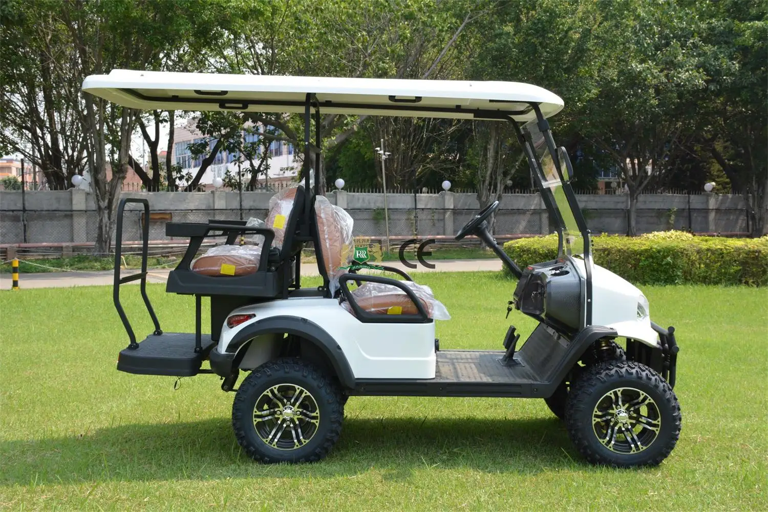 GML-H2+2 Electric Golf Cart Small 2+2 Seaters Electric golf Cart