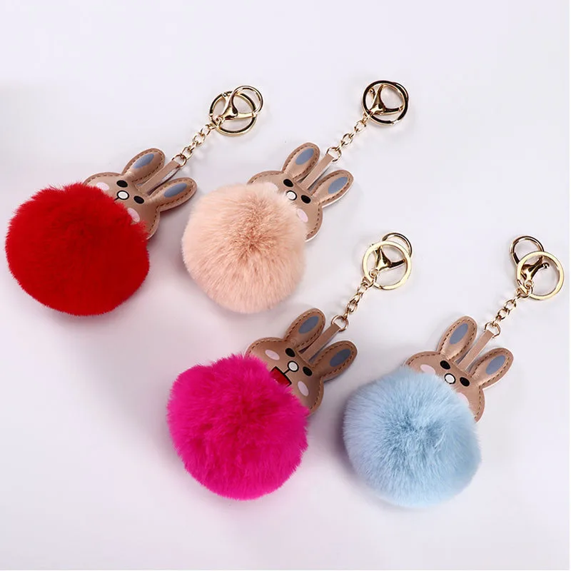 2021 wholesale puff ball keychain in