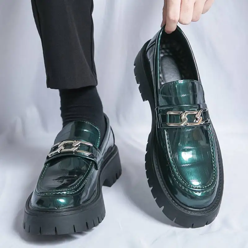 Durable Green Patent Leather Shoes - Formal Wedding Loafers display picture 2