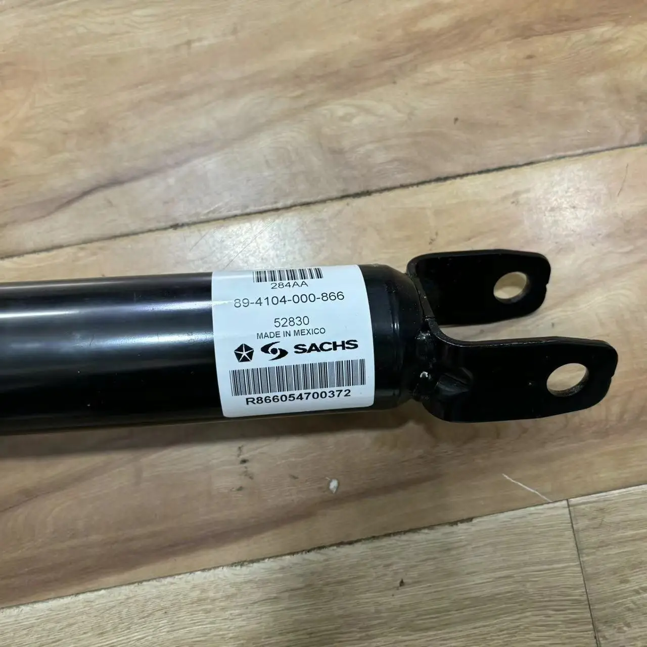 New Cars Rear Shock Absorber 68330521AA for Jeep Grand Cherokee
