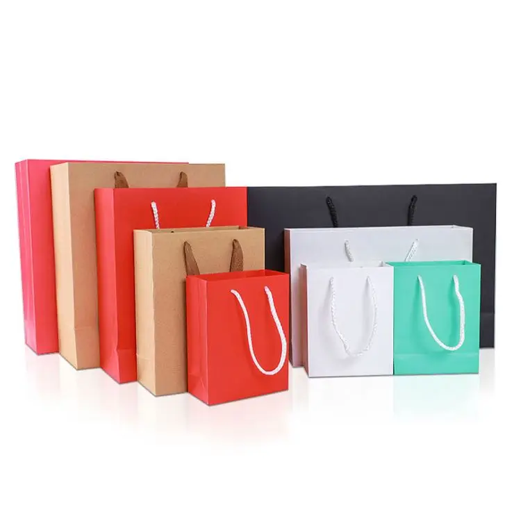 Оптовая продажа, роскошные подарочные пакеты для покупок, бумажные пакеты с индивидуальным принтом из крафт-бумаги с вашим собственным логотипом