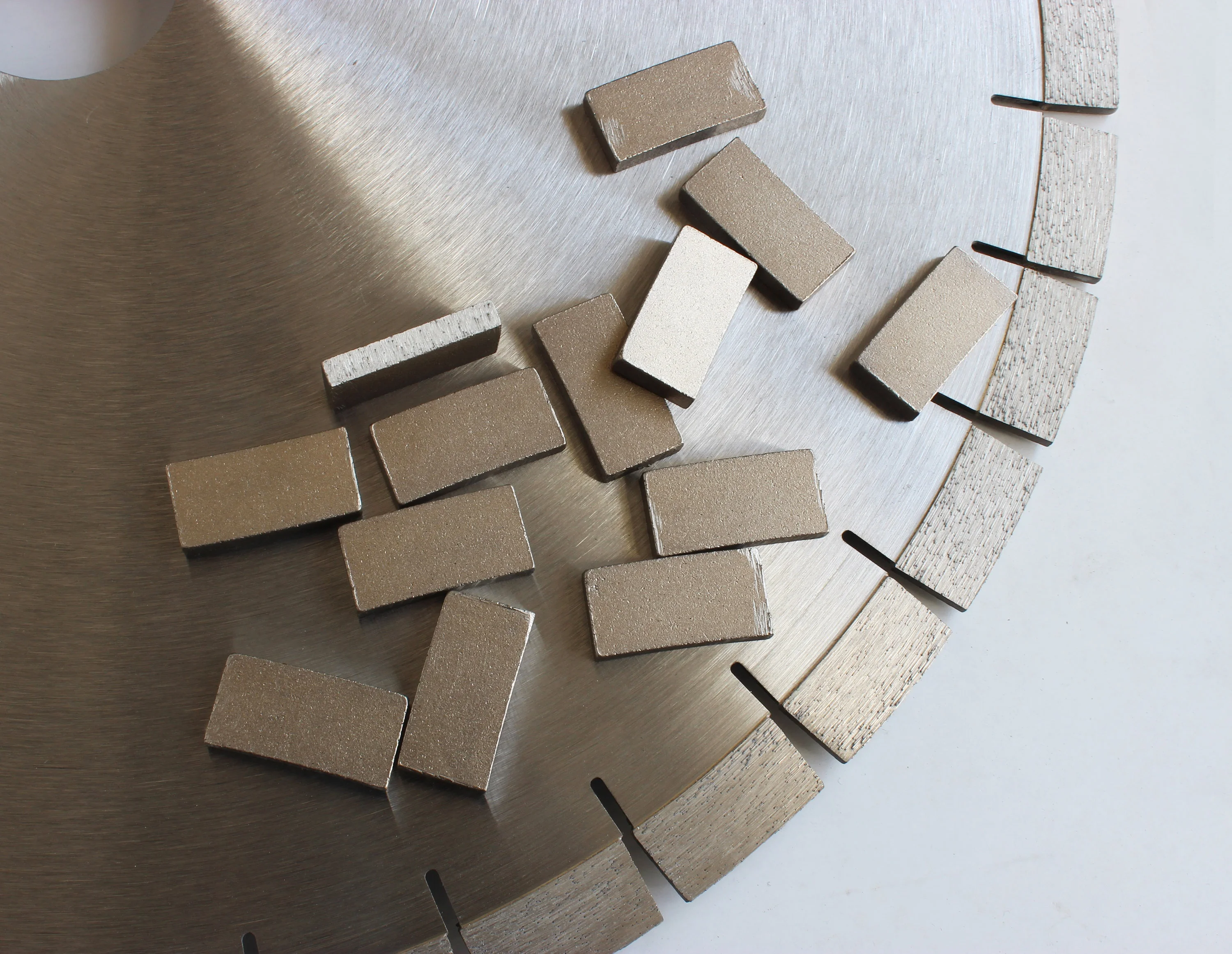 500 mm Hard Granite Diamond Saw Blade Circular Silent Diamond Granite Cutting Blade