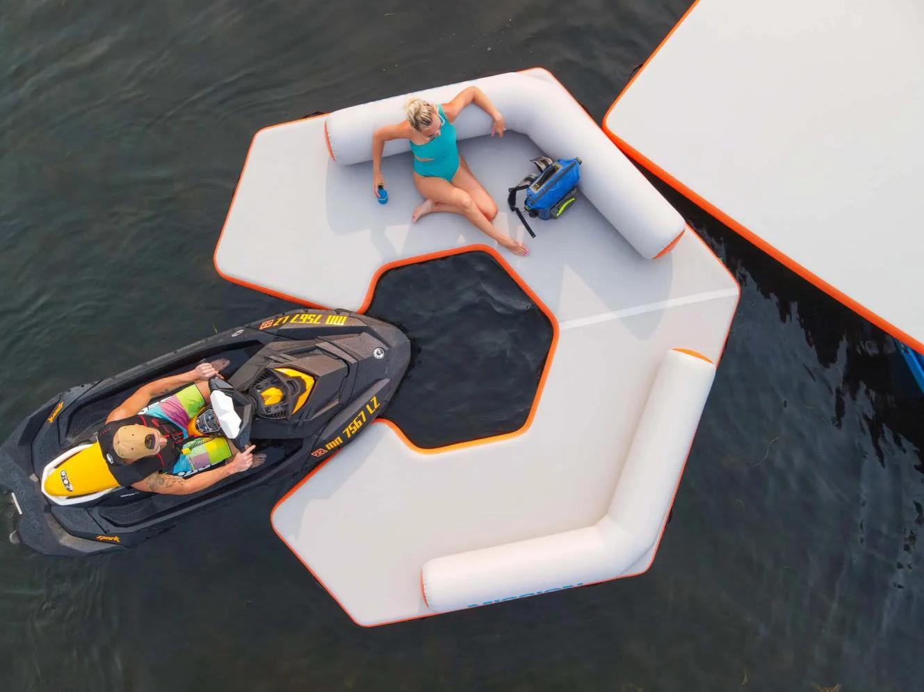 Air Less Raft Air Raft Yacht Dock Inflatable Water Park Floating Sofa Yacht Platforms ...