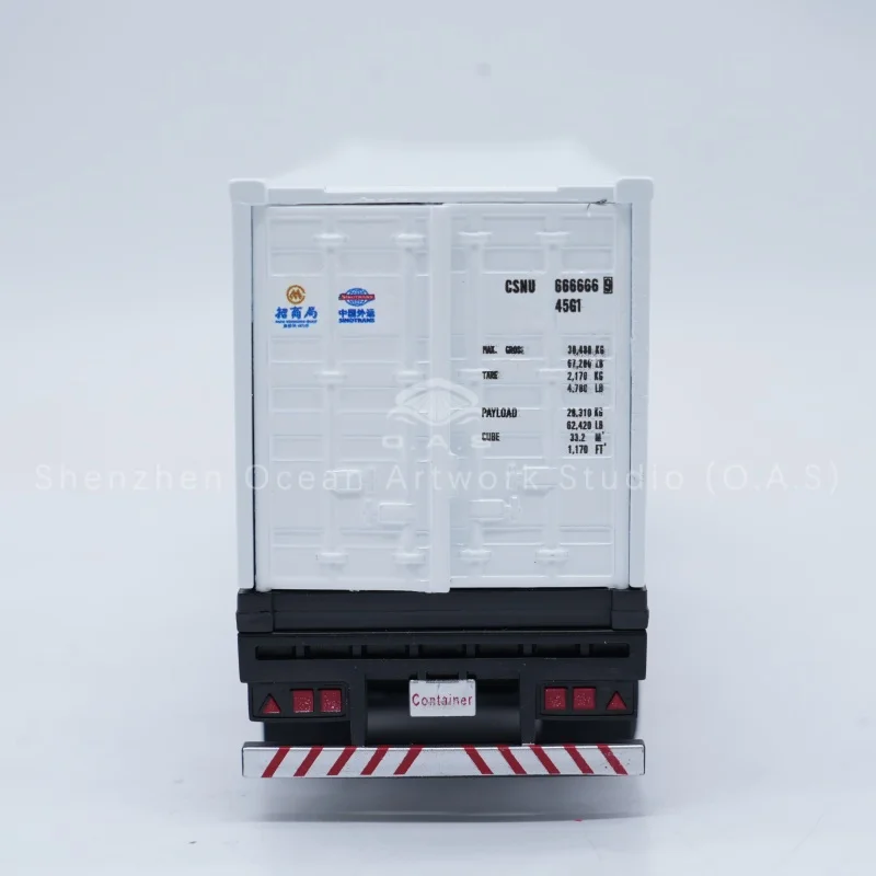 This exquisite SINOTRANS truck model is custom made with premium alloy material. Fine simulation details, perfect as industrial display model, corporate gift and collection piece. We support logo & color customization for bulk orders.Amber@vesselmodel.com Tel: +86 18038048785
