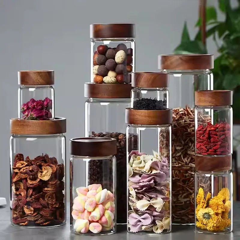 Wholesale Small Airtight Glass Jar with Spiral Lid Kitchen Sealed Food Storage Mason Jar with Acacia Wood Lid