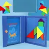 Tangram blu + un sacco di blocchi di legno