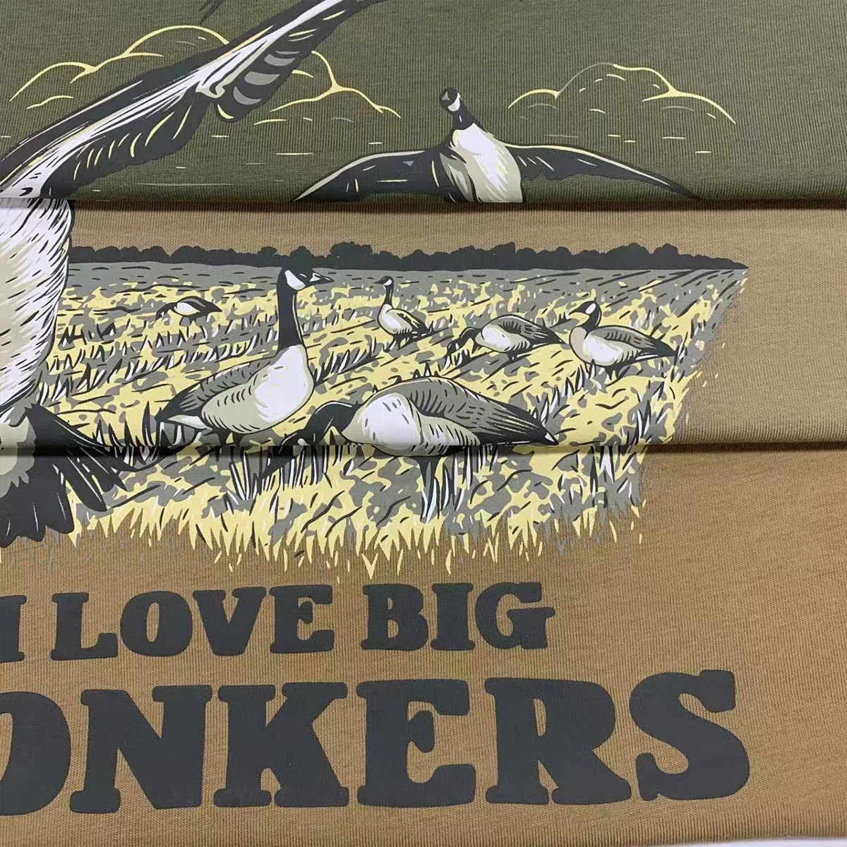 Factory Oem High Click Men’s Loose Solid Color Cotton T-shirt Chest Pockets Customized Short Sleeve Pocket Tshirt for Men