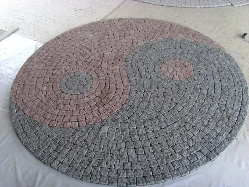 Custom Unique Design Driveway Pattern Flamed Surface or Natural Split Mesh Granite Medallion Paver Stone
