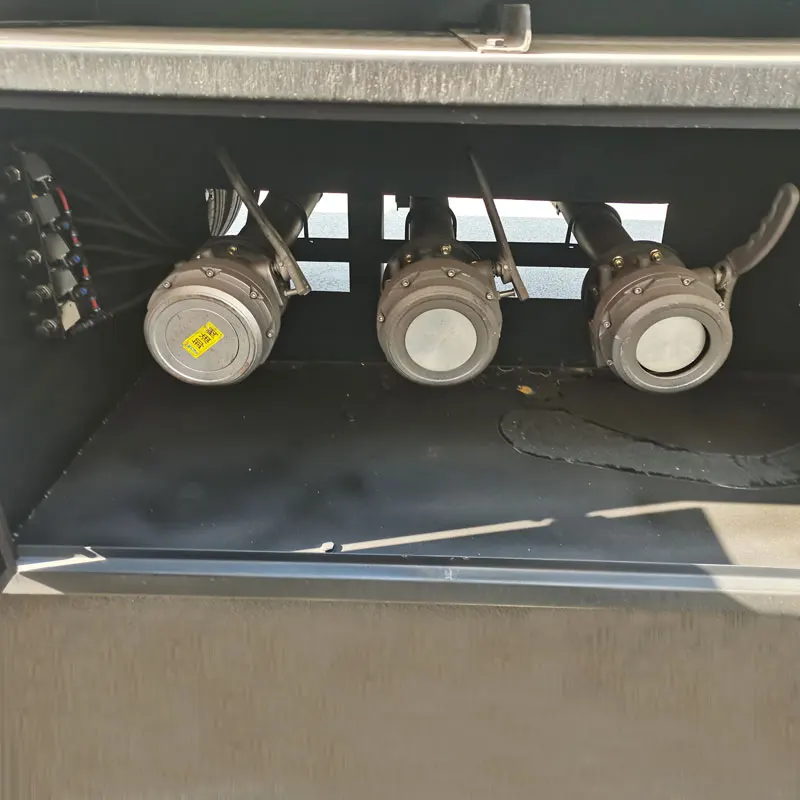 Новый топливный танкер 30cbm-55cbm полуприцеп 3-осевой легковоспламеняющийся жидкий топливный бак для сырой нефти полуприцеп