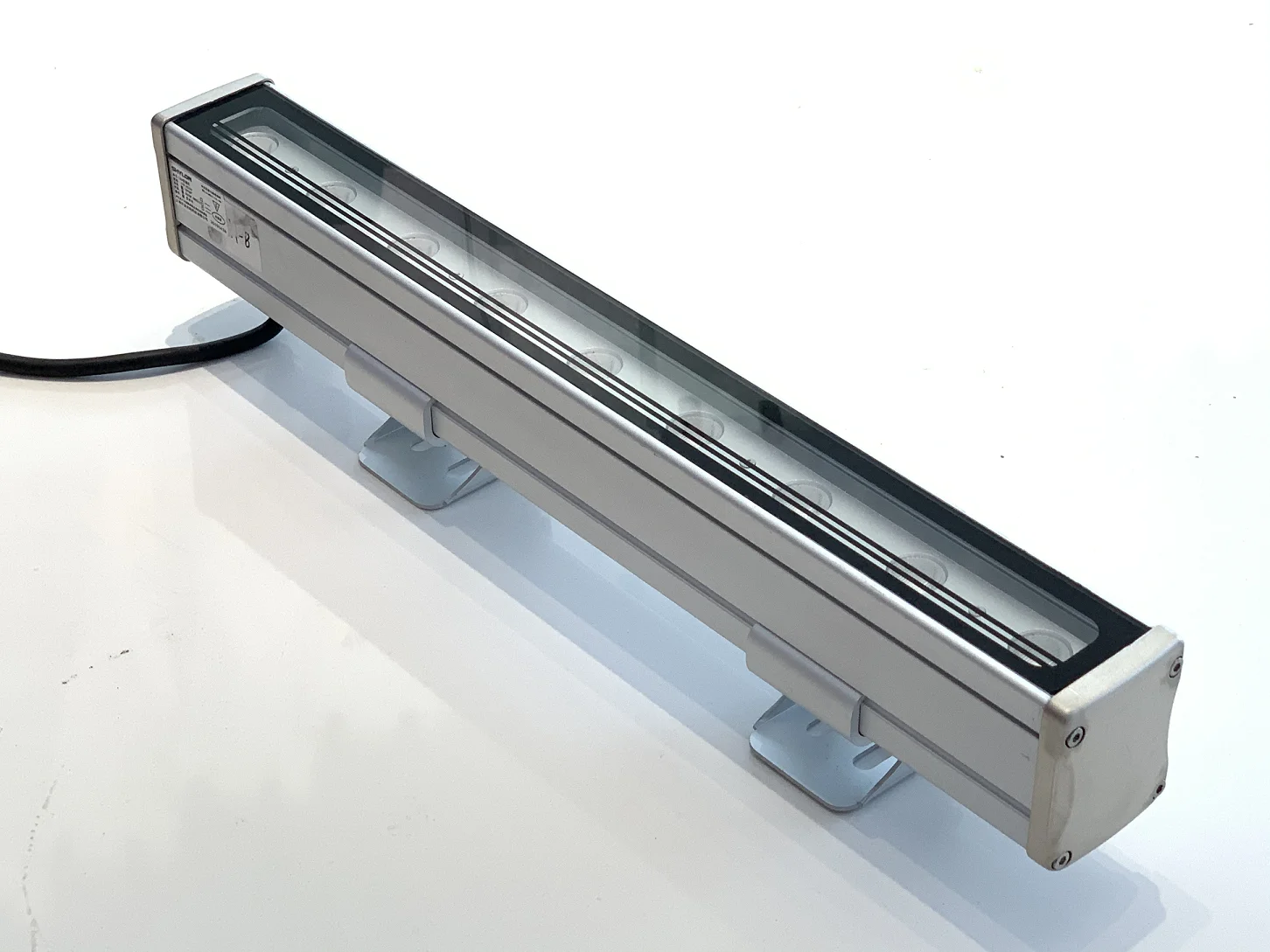 Настенная шайба LED Ip65 Светодиодный линейный свет RGBW 4 в 1 DMX512 алюминиевый сплав для DMX архитектурного освещения SL1305F-18 80 (белый) 18