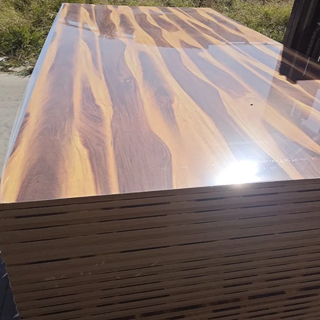 High - Hardness UV HDF Boards 4*8ft 18mm MDF/HDF UV Melamine MDF Board High Gloss Plywood Multilayer for Wardrobe Paper-Pasted