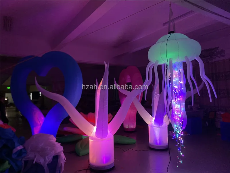 Customized Inflatable Tree Giant Inflatable Rainbow Balloon for Pride ...