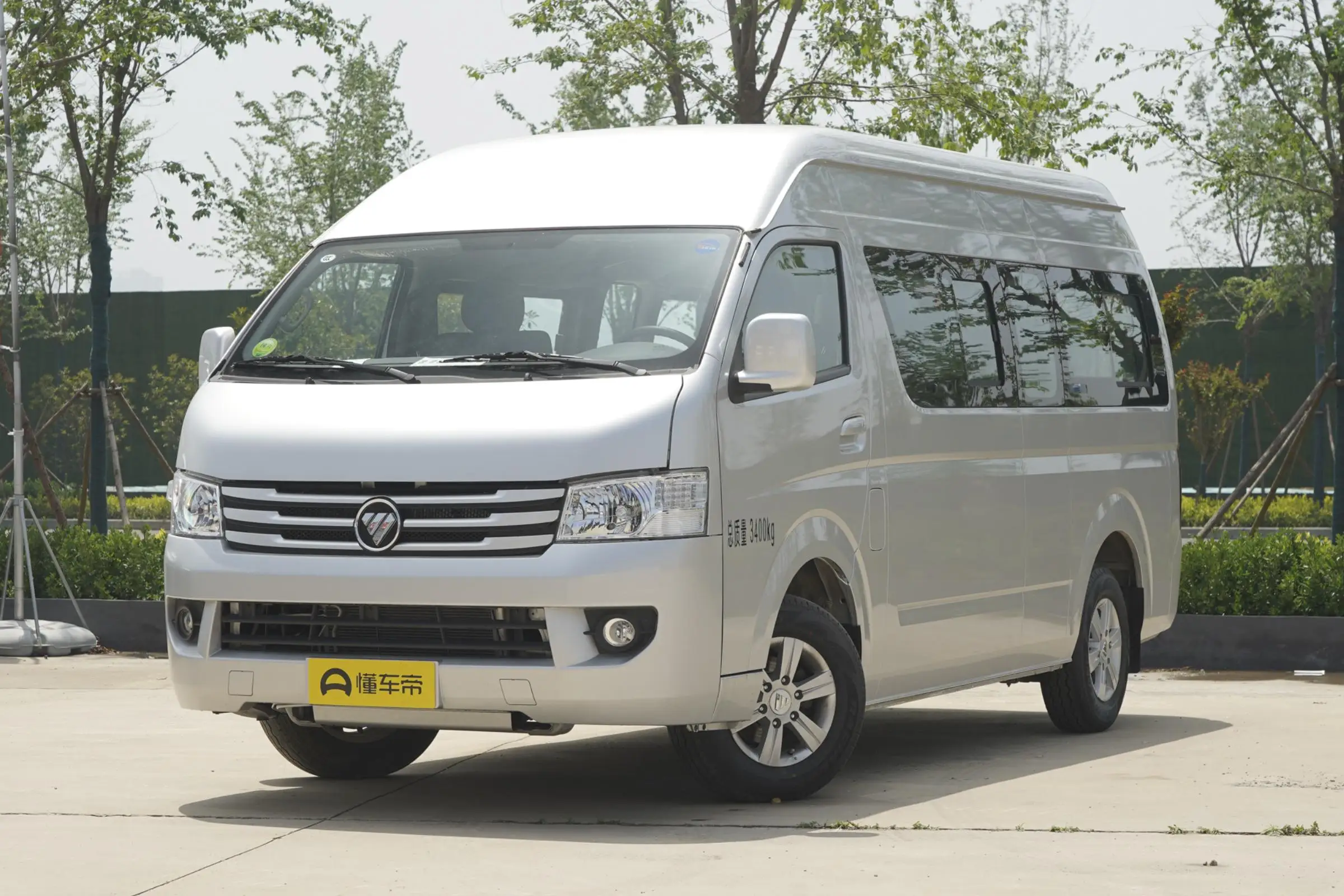 Chinese Diesel Foton View Cs2 Buses Cargo Mini Van 18 Passager Minibus ...