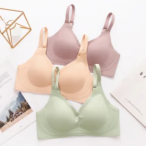 High Quality Seamless Sports Bra Adjustable Strap In-Style Design for Everyday Use Soft Wireless Bra for Small Bust Solid
