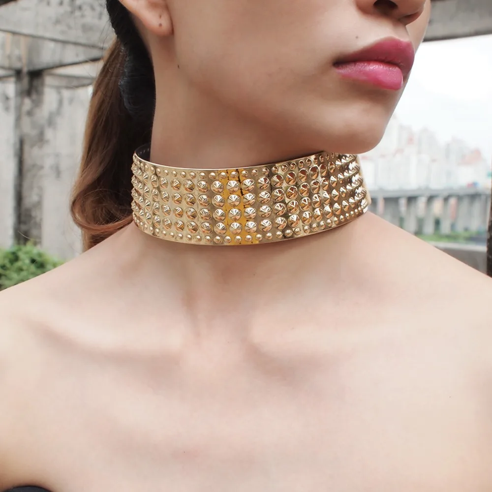 Collier Ras De Cou Vintage - Métal Doré Et Strass - Occasion
