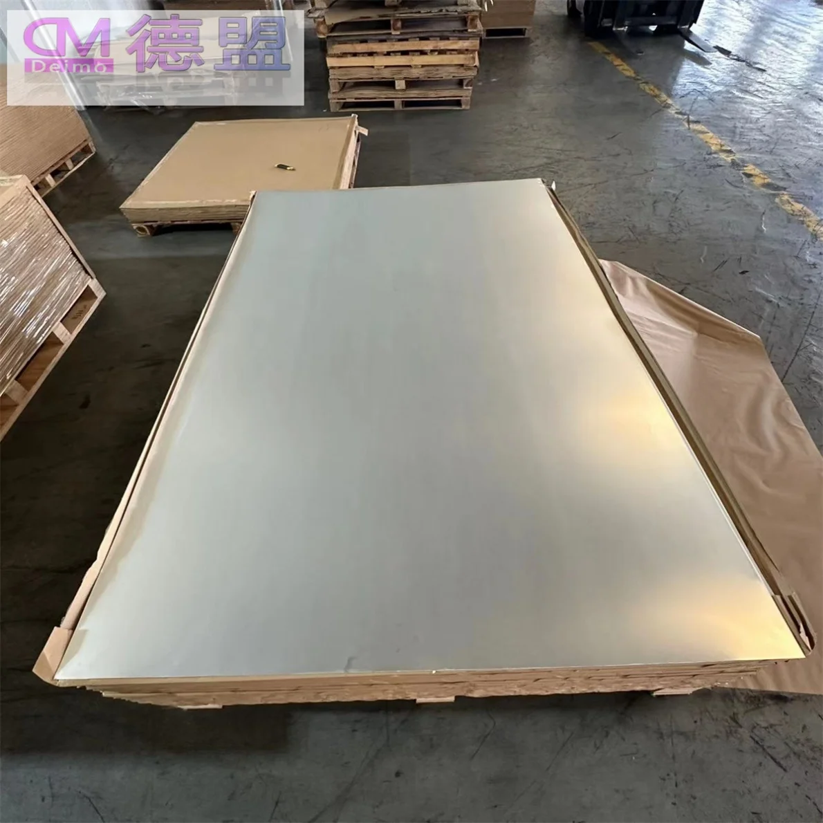 2mm Acrylic Imaging Is clear and Transparent to Light  Transparent Mirror  Plastic Mirror Sheet  Two Way Mirror Acrylic