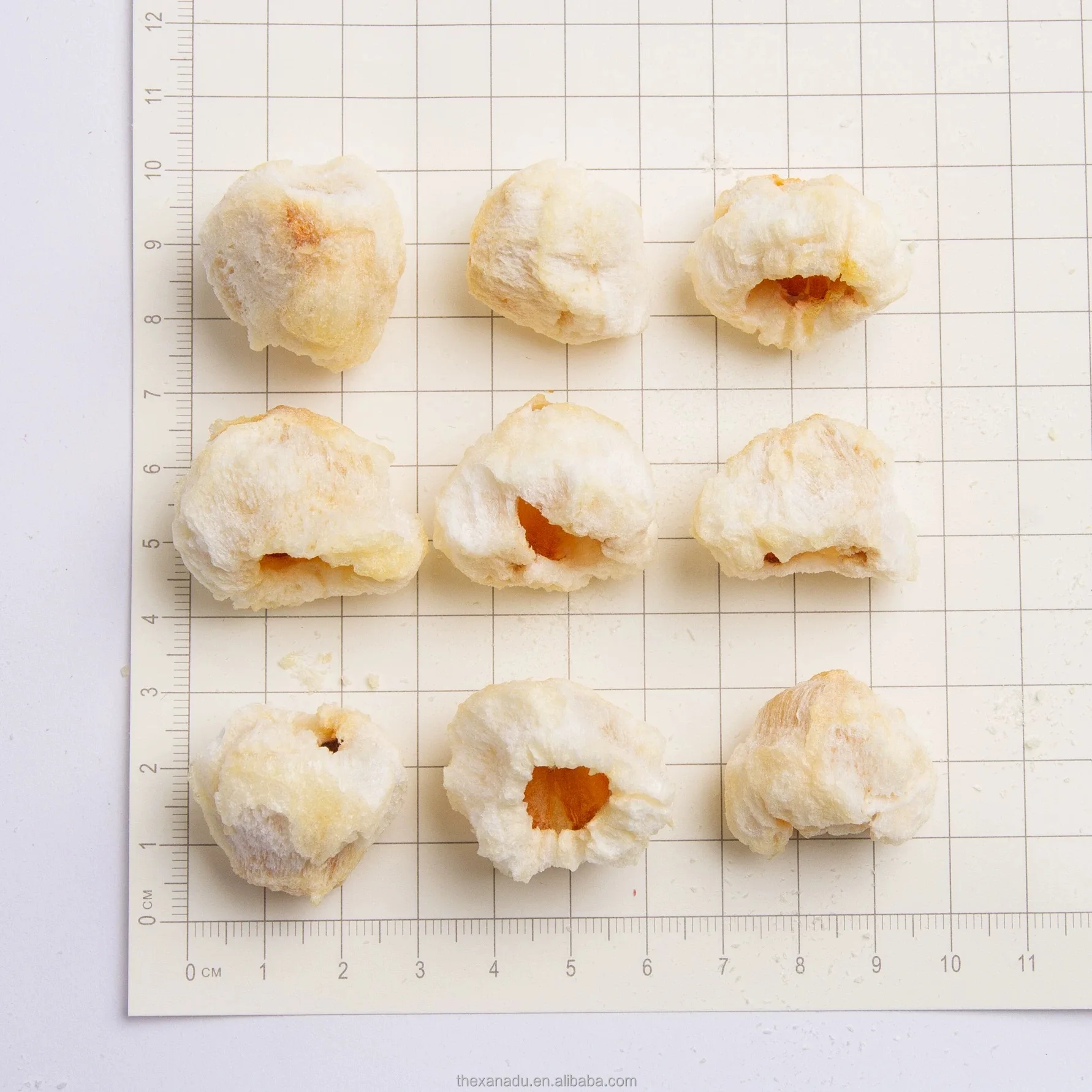 Freeze Dried Lychee Pieces Without Seeds Organic Crispy Litchi Fruit for Juice/Bakery/Snacks/Powder Wholesale 0 Sugar 0 Fat