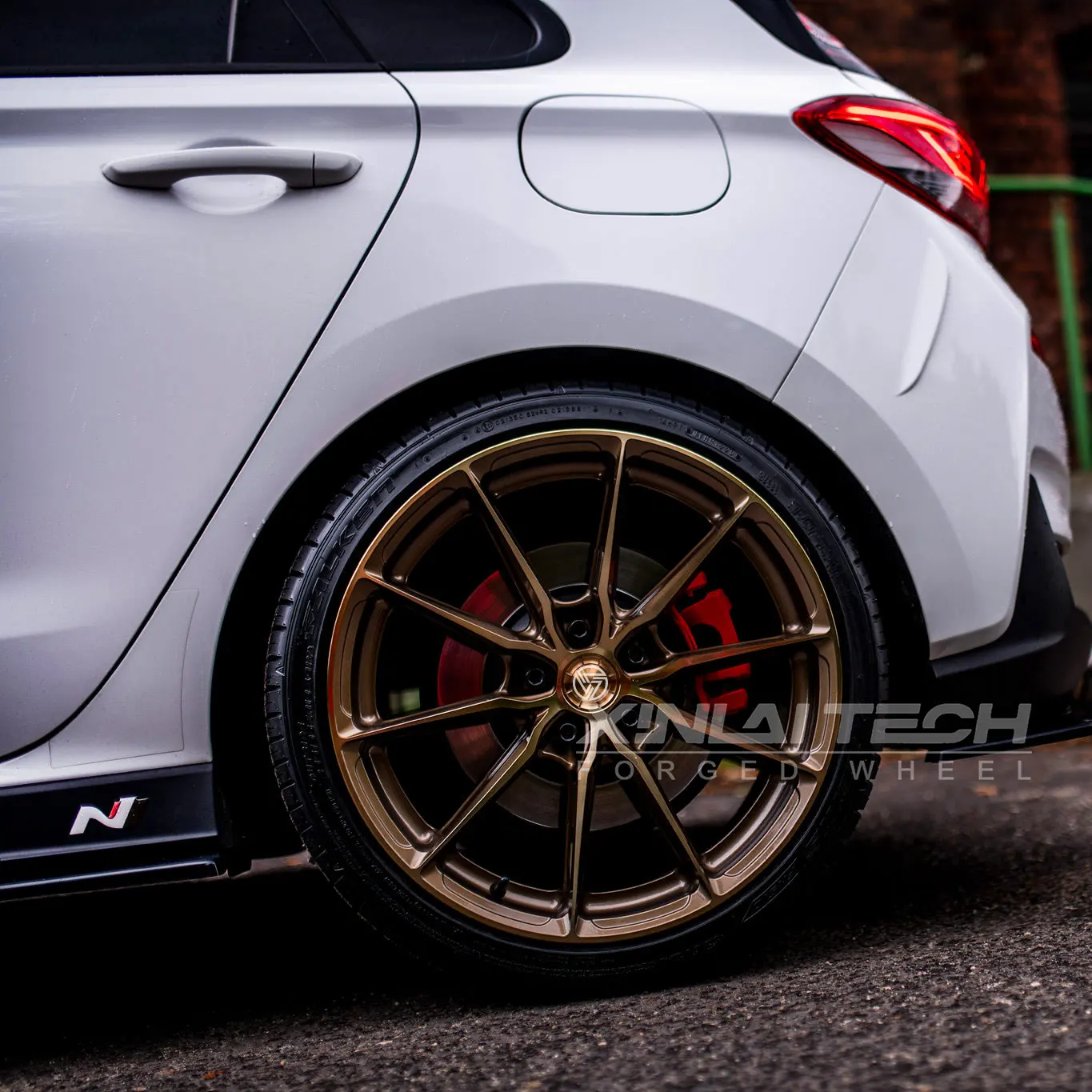 XINLAI 1-Piece Deep Concave Bronze Finished Custom Forged Wheels 17 18 19 20 21 22 23 Inch Car Alloy Monoblock Wheel Rim - Image 1