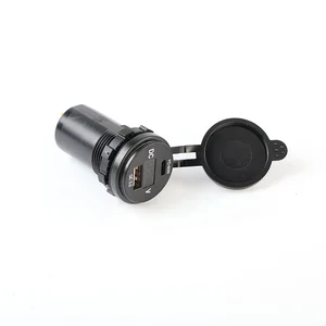 Hole Size 29 mm Approved PVC PA66 Round Mini Black Fast USB Charging Dual USB Port Socket for RV Car Marines