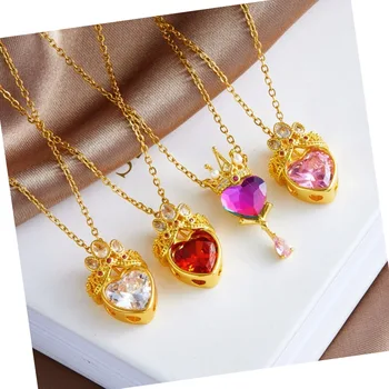 Fine Necklaces Non Tarnish 18k Gold Stainless Steel Necklace Queen Crown Zircon Heart Pendant Necklace for Women