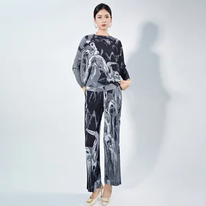 High Quality 2 Piece Long Sleeve Top and Pants Set for Women 2025 Custom Miyake Pleated Two Pieces Pants and Top Set