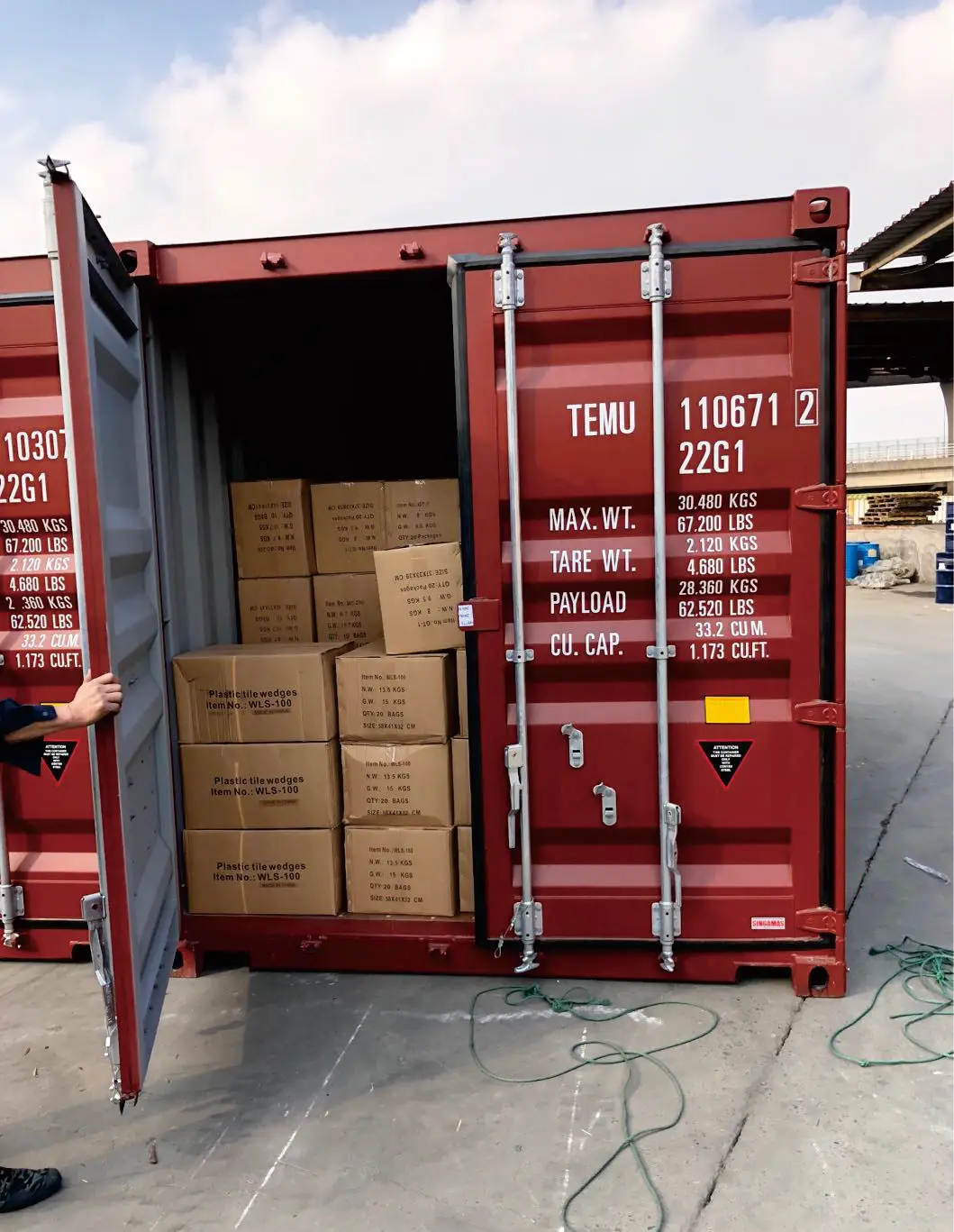 Wholesale Square Plastic Buckets With Lids Rectangula Pail With Lid