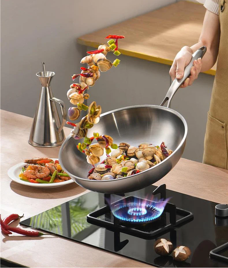 Custom Multi Layer Thicken Great Quality Family Large 32 34cm Stainless Steel Induction Nonstick Stir Frying Wok Pan Cooker