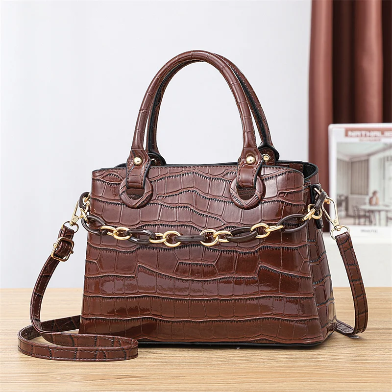 Wholesale Women's Crocodile Pattern Chain Leather Bag
