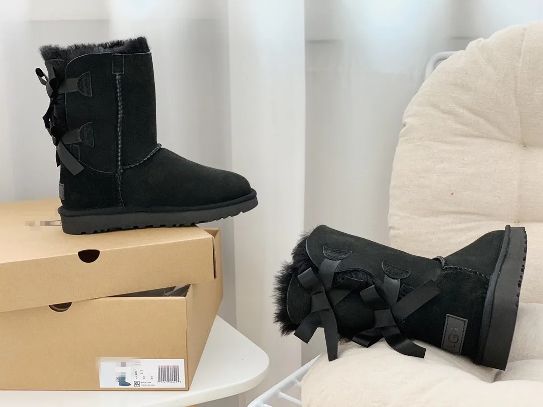 Factory Direct Wholesale Winter Warm Sheepskin Fur Boots Waterproof